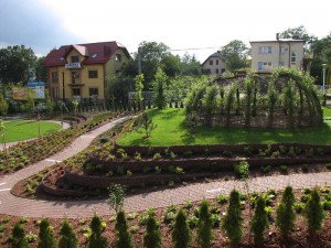 Wierzbowa przestrzeń dla dzieciaków w przedszkolu w Bielsko-Białej